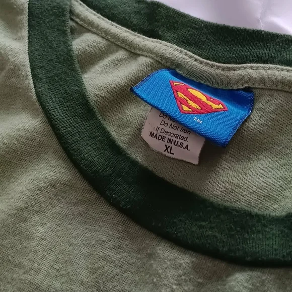 Vintage Valour DC Comics Olive Superman Graphic Tee - Picture 6 of 7